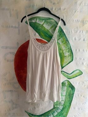 y2k Old Navy White Crochet-Trim Camisole Tank
